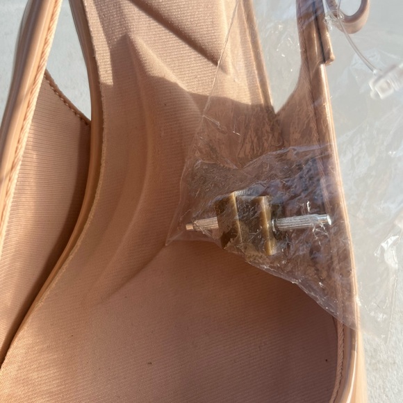 Anne Klein Rode Sling Back Pumps Patent Leather Nude - Picture 4 of 4